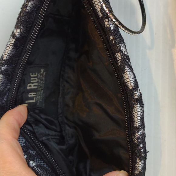 La Rue Black Floral Lace Over Silver Satin Sparkling Bangle Zip Wristlet/Clutch - Picture 11 of 14